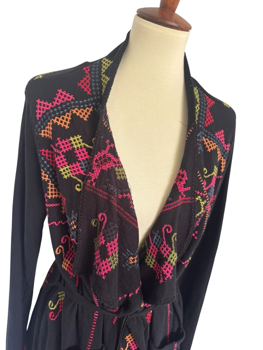 Biya By Johnny Was Black Embroidered Tie Closure with Pockets Cardigan Size M - Picture 3 of 10